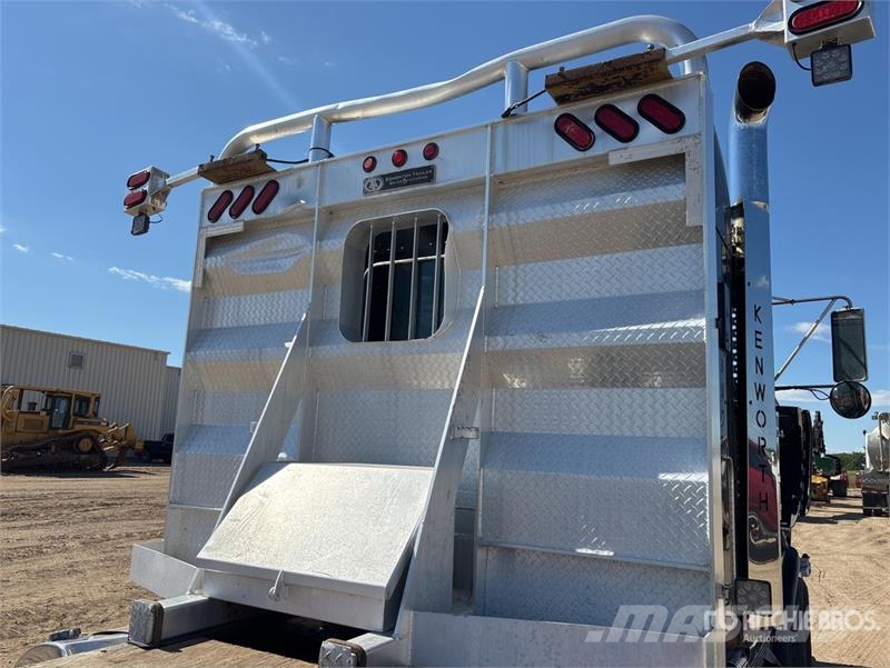 Kenworth T800 Тягачі