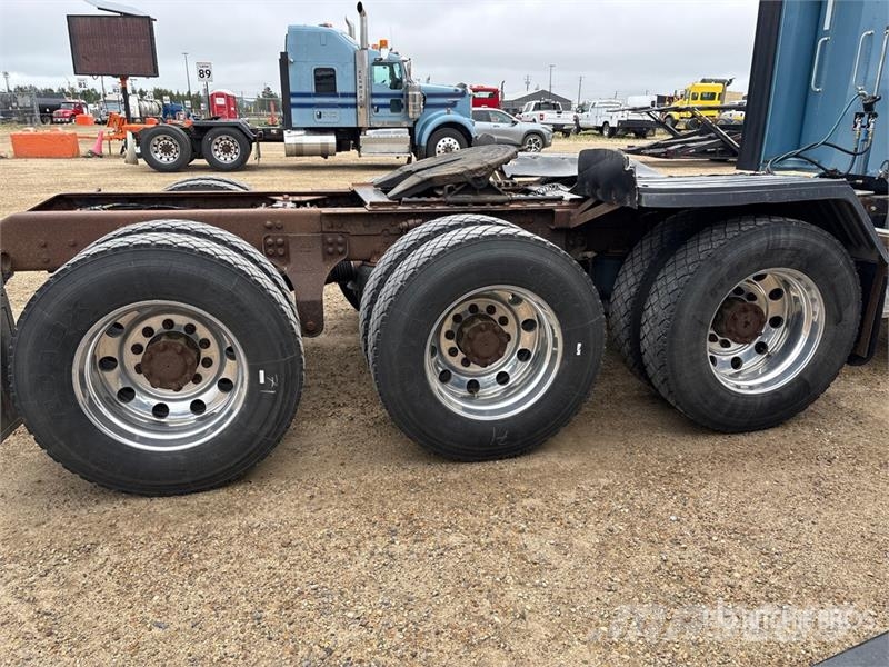 Kenworth T800 Vetopöytäautot