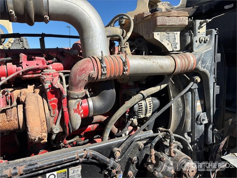 Kenworth T800 Kombinētās vakumsūkņa mašīnas