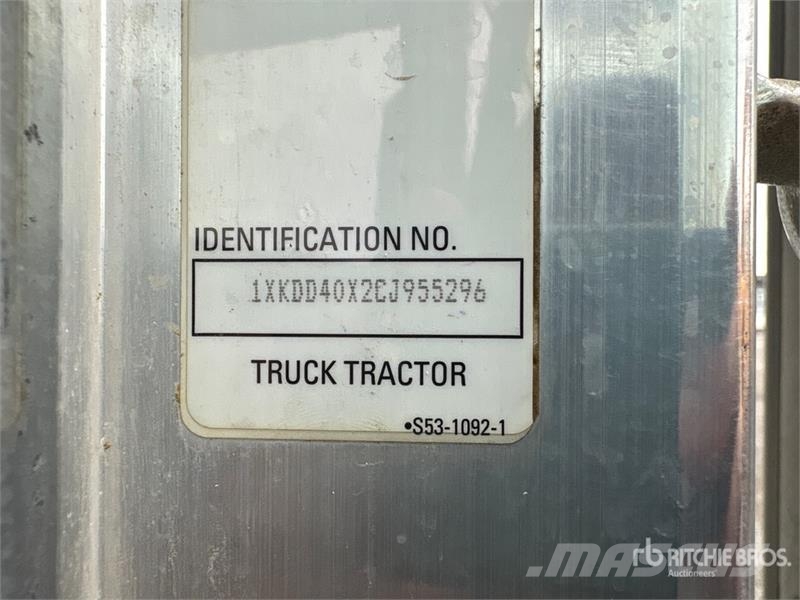 Kenworth T800 Vetopöytäautot