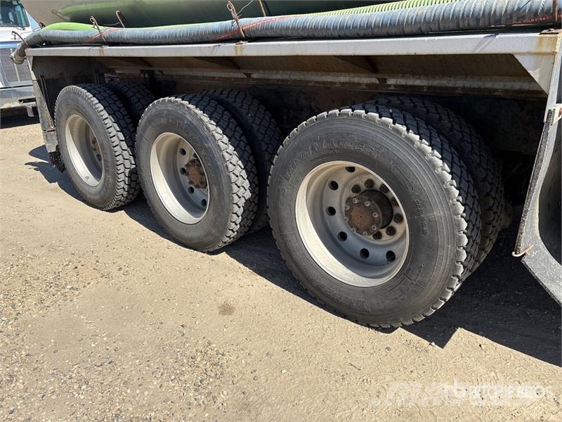 Kenworth T800 運油車