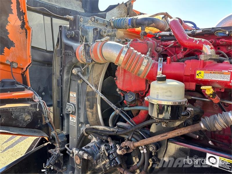 Kenworth T800 Combi / vacuum trucks