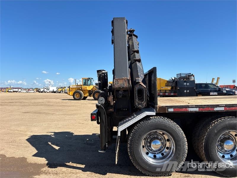 Kenworth T800 شاحنات الرافعات