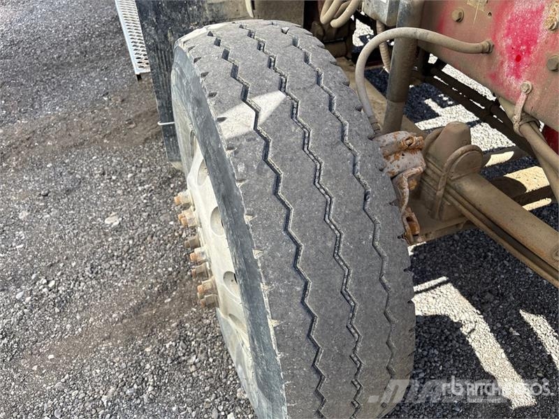 Kenworth T800 Lastbiler med tip