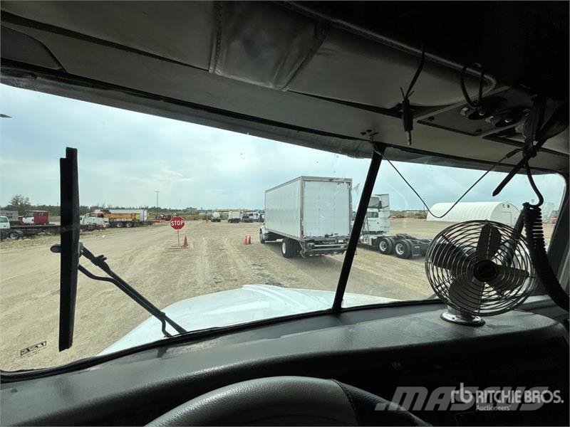 Kenworth T800 Vetopöytäautot