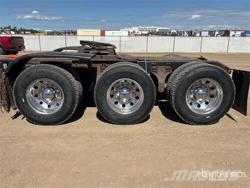 Kenworth T800 Тягачі
