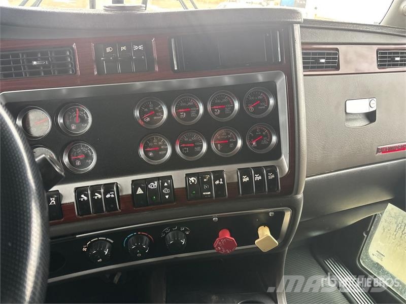 Kenworth T800 Vilcēji