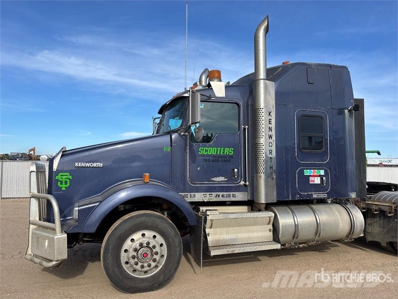 Kenworth T800 Тягачі