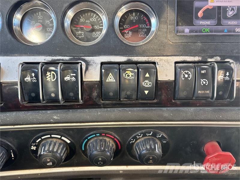 Kenworth T800 Vlačilci