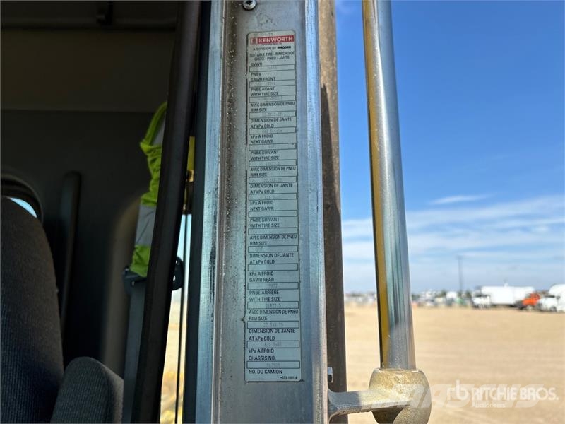 Kenworth T800 كابينة والداخلية