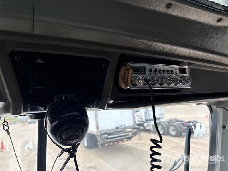 Kenworth T800 Vetopöytäautot