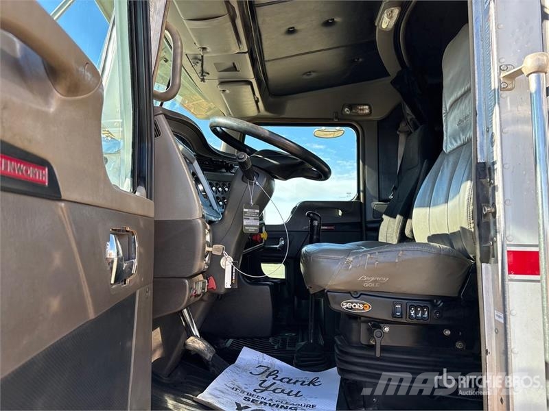 Kenworth T800 트랙터 유닛