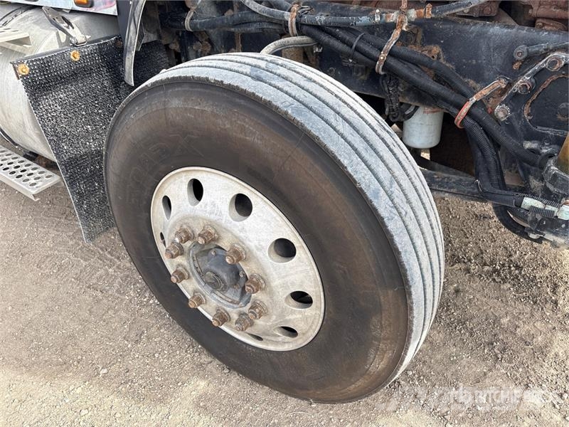 Kenworth T800 트랙터 유닛
