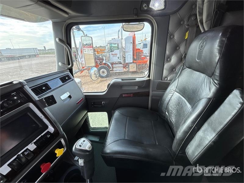 Kenworth T800 트랙터 유닛