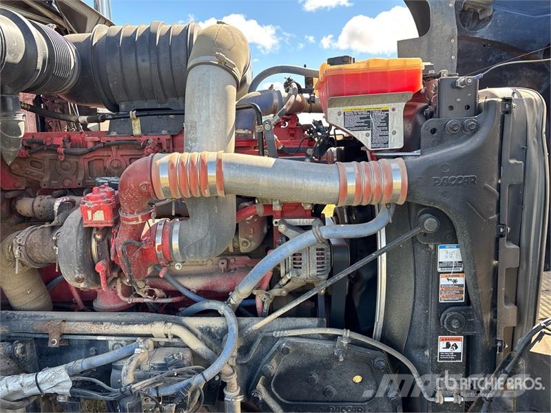 Kenworth T800 Vetopöytäautot