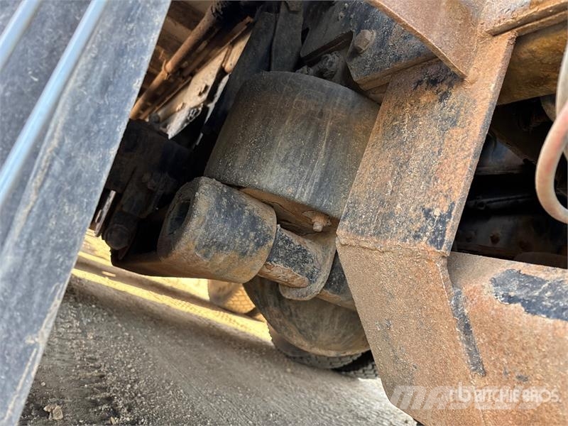 Kenworth T800 شاحنات الرافعات