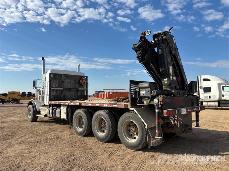 Kenworth T800 شاحنات الرافعات