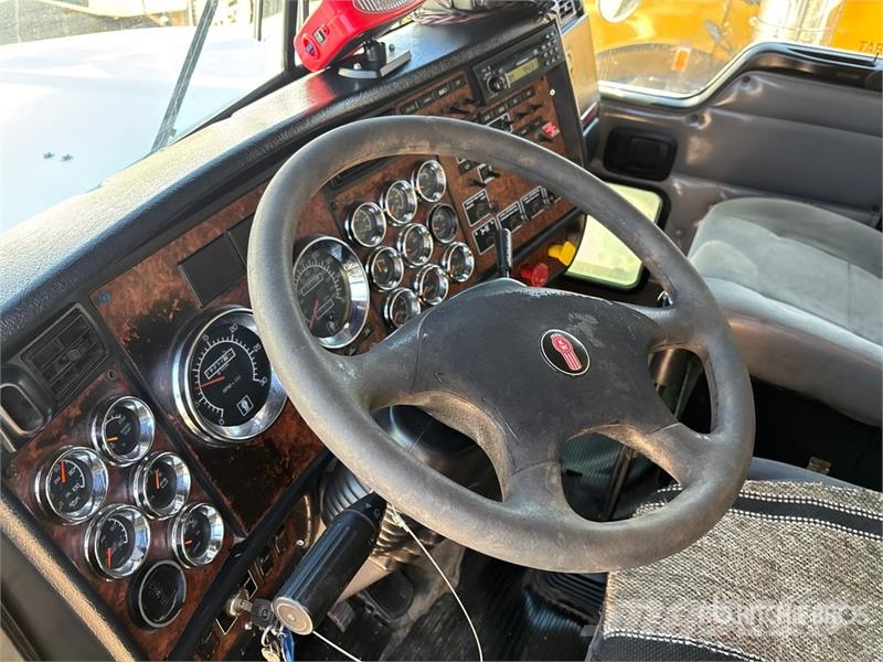 Kenworth T800 運油車