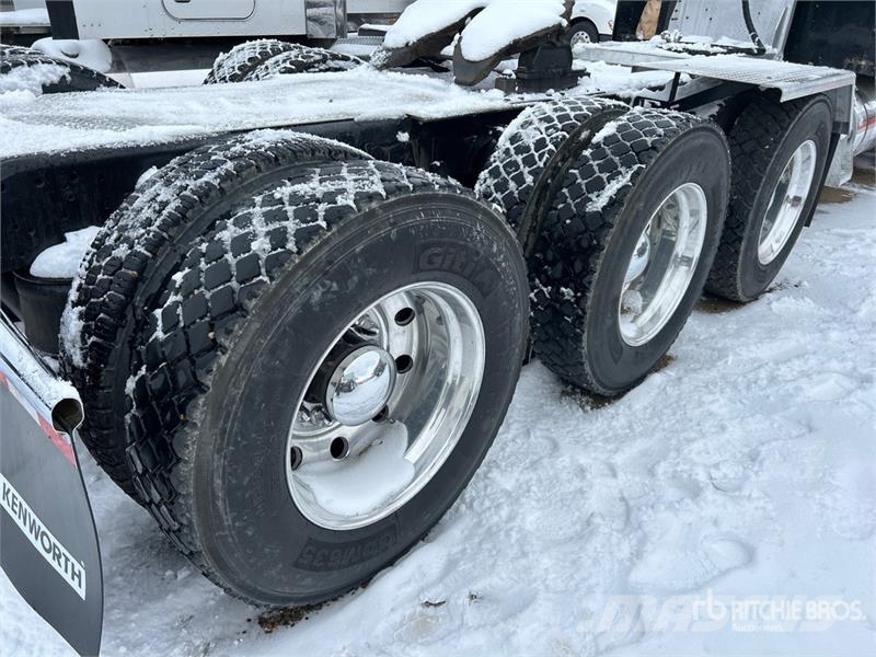Kenworth T800 Vlačilci