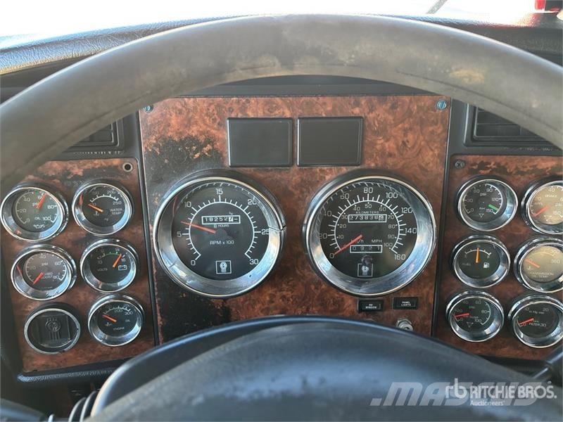 Kenworth T800 運油車