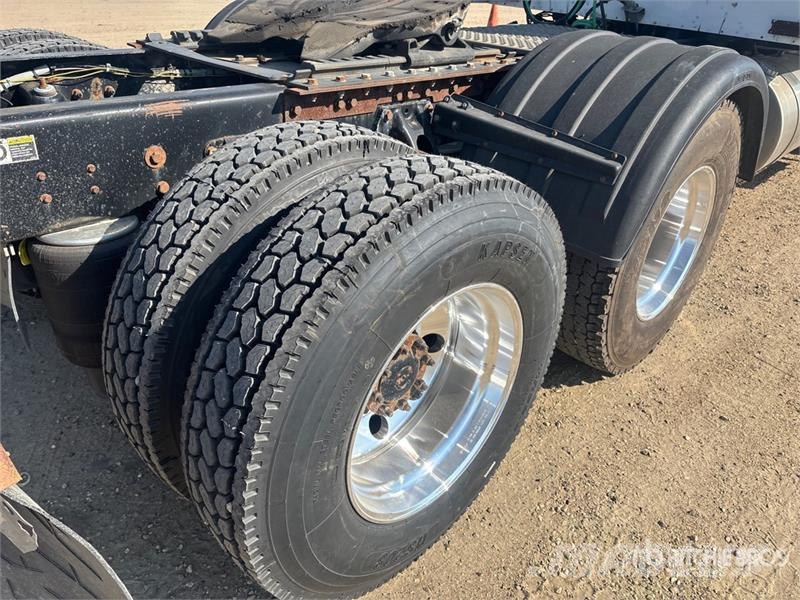 Kenworth T800 Prime Movers