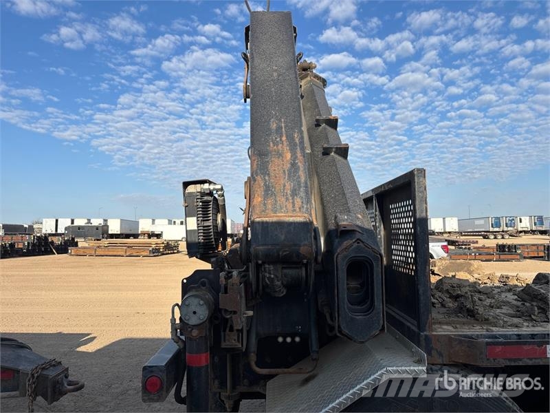 Kenworth T800 شاحنات الرافعات