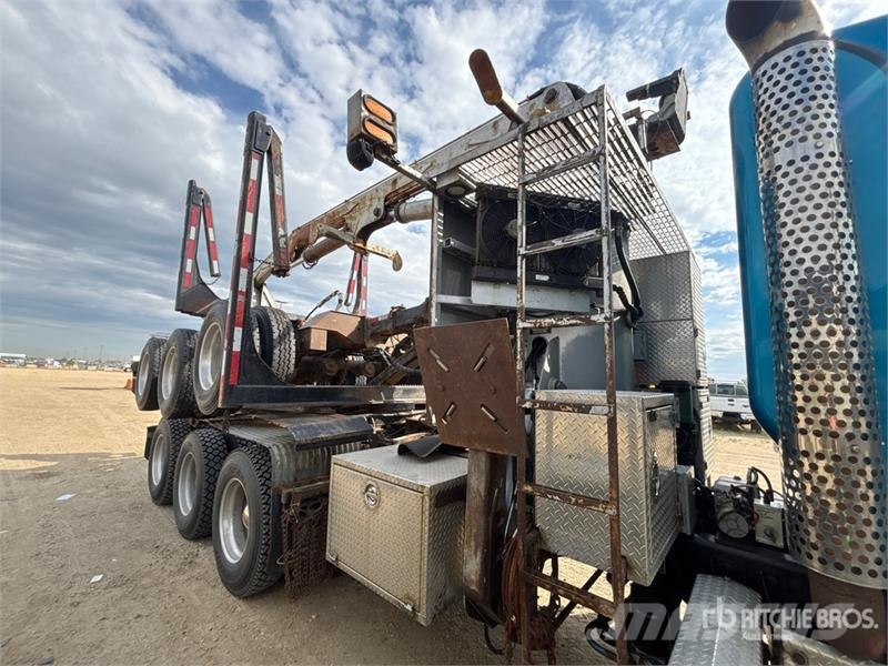 Kenworth T800 شاحنات أشجار