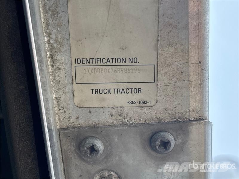 Kenworth T800 Vetopöytäautot