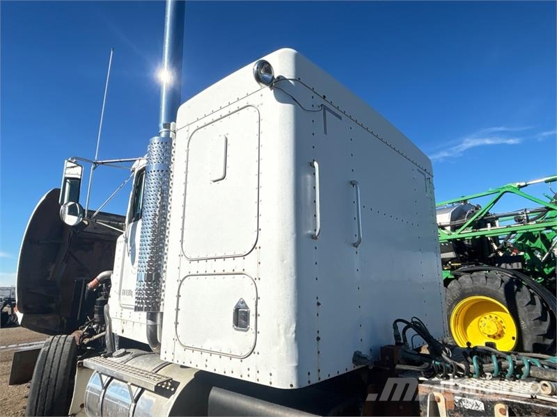 Kenworth T800 曳引機組件