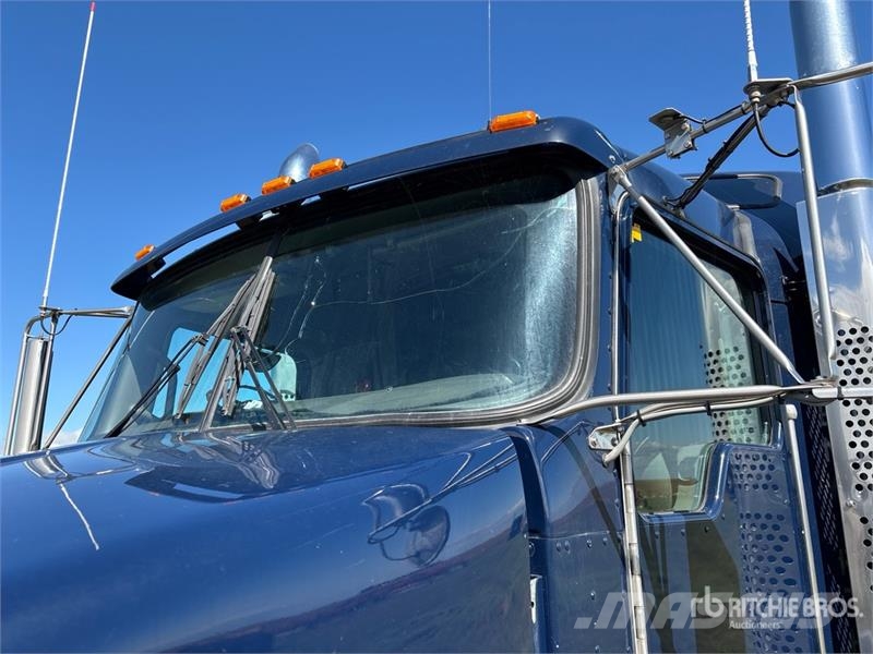 Kenworth T800 Vetopöytäautot