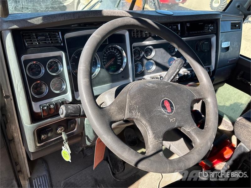 Kenworth T800 Tahače