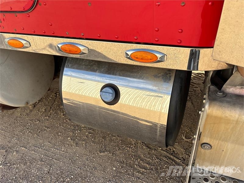 Kenworth T800 Vetopöytäautot