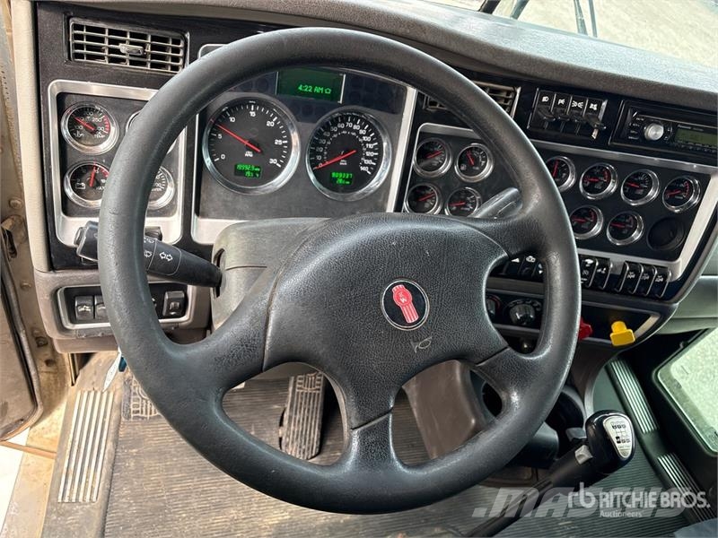 Kenworth T800 Vetopöytäautot