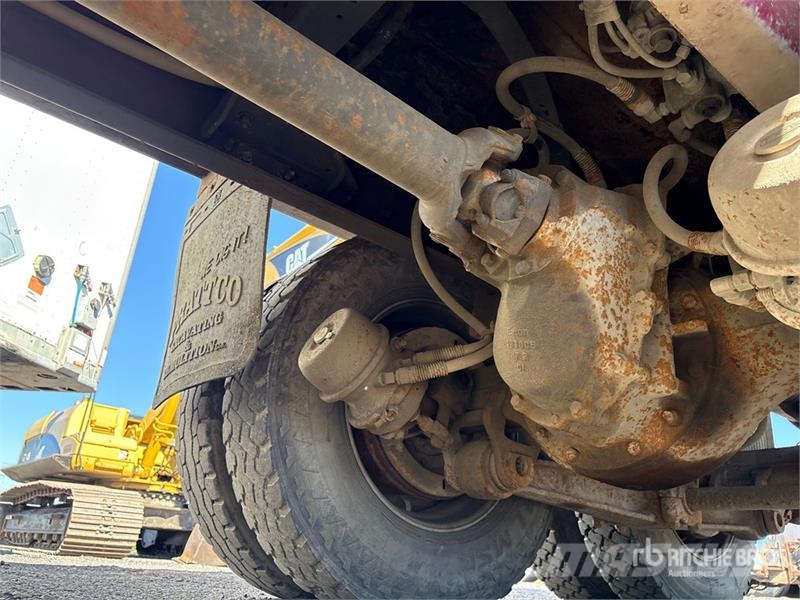 Kenworth T800 Lastbiler med tip