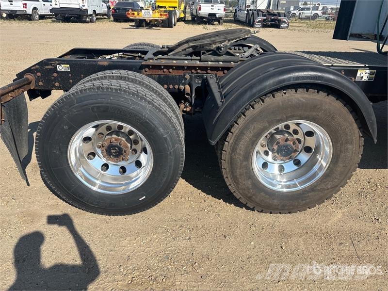 Kenworth T800 Prime Movers