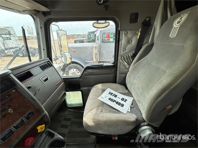 Kenworth T800 Vetopöytäautot