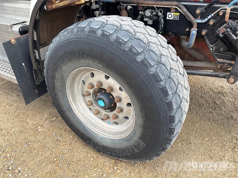 Kenworth T800 Vetopöytäautot