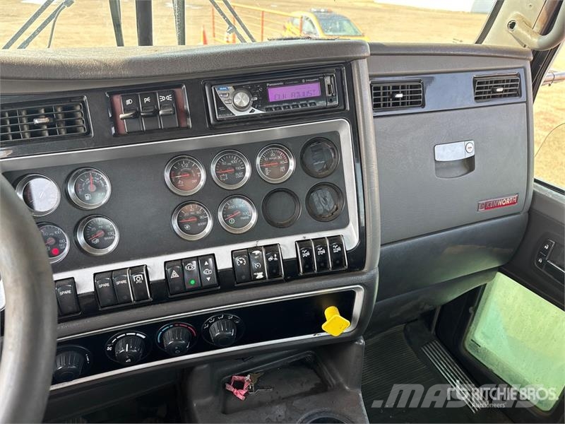Kenworth T800 Cabinas e interior