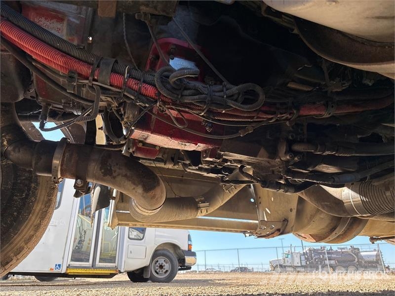 Kenworth T800 Kombinētās vakumsūkņa mašīnas