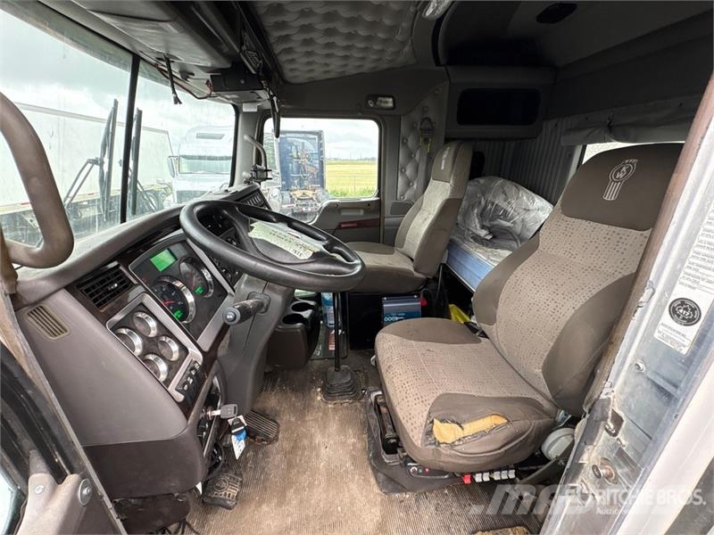 Kenworth T800 Tractor Units