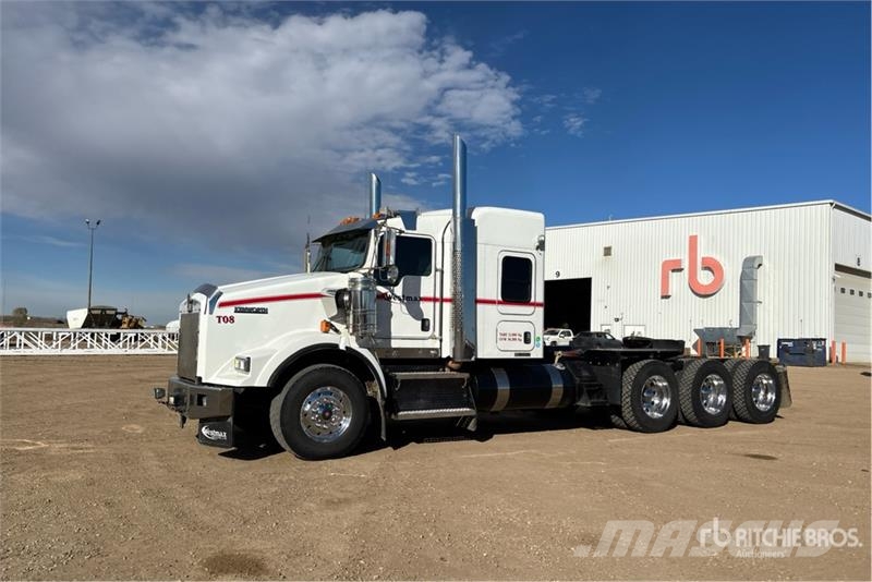 Kenworth T800 트랙터 유닛