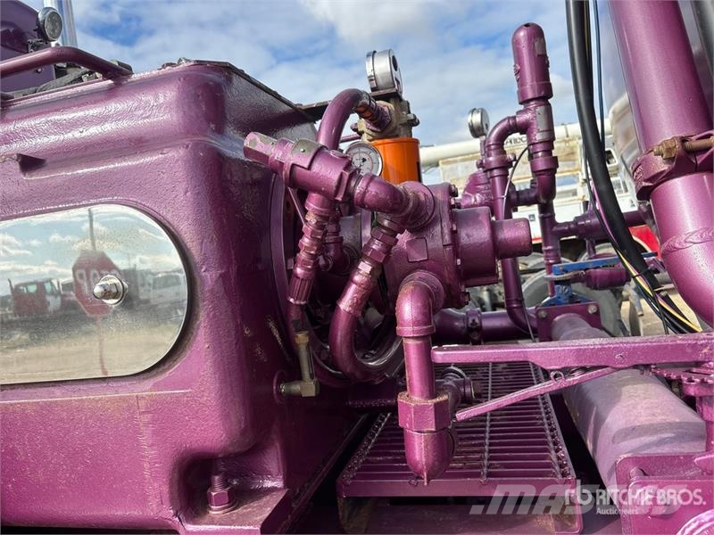 Kenworth T800 Andere Fahrzeuge