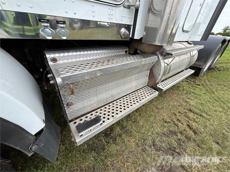 Kenworth T800 트랙터 유닛
