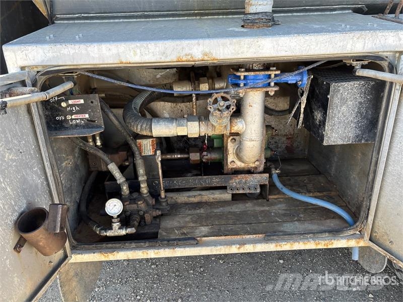 Kenworth T800 運油車