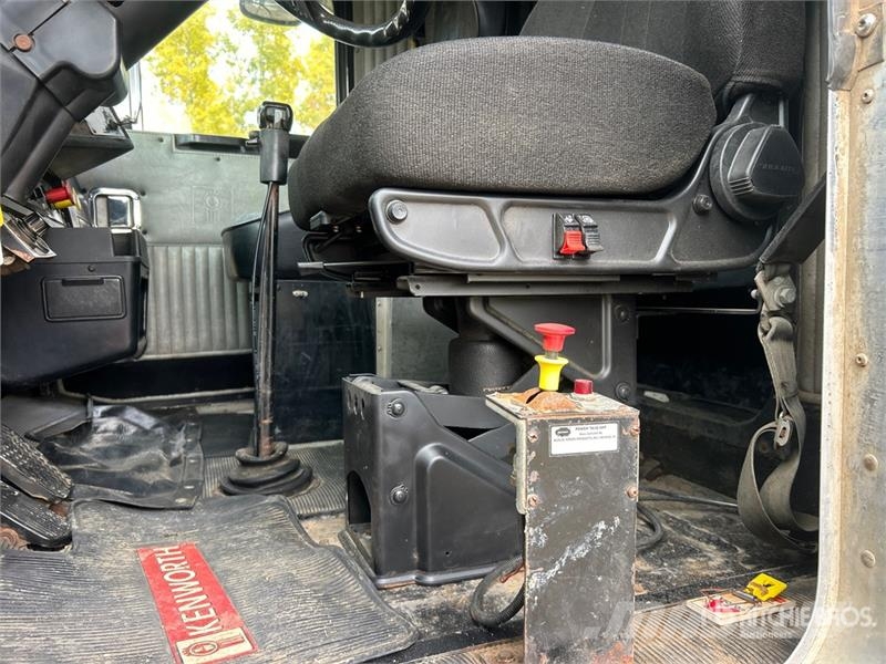 Kenworth T800 Naudoti vilkikai