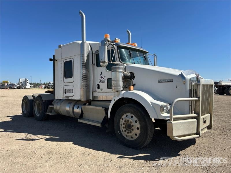 Kenworth T800 Prime Movers
