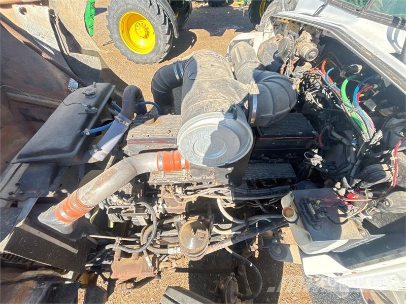 Kenworth T800 曳引機組件