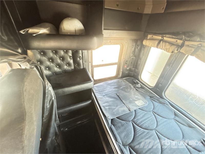 Kenworth T800 Tractor Units