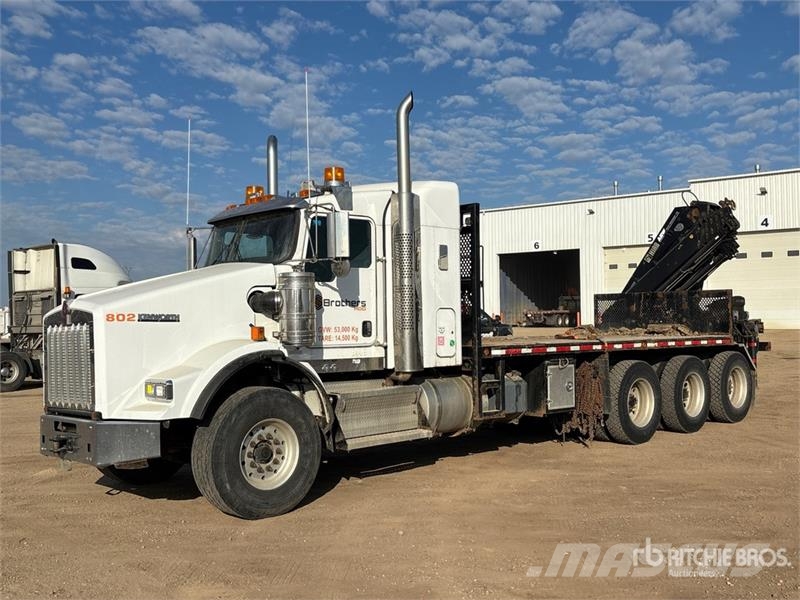 Kenworth T800 شاحنات الرافعات