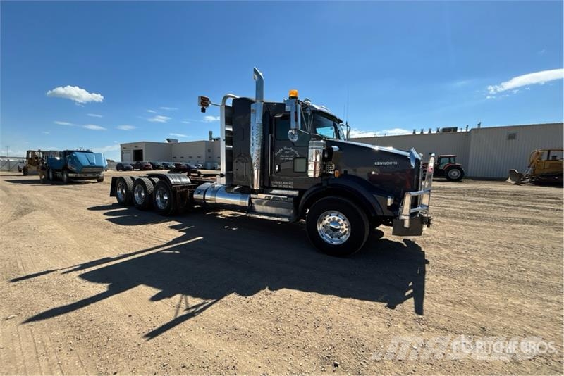 Kenworth T800 Тягачі